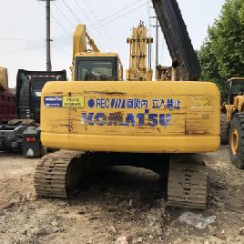 KOMATSU PC220-7 2015