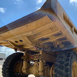 2010 CATERPILLAR 777F