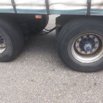 1999 Netam-Fruehauf ONCRK 32-220 A