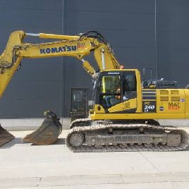 2018 Komatsu PC 240 LC-11