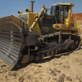 2017 Komatsu D375A-5