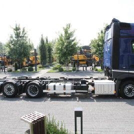 2015 Mercedes-Benz ACTROS 2542