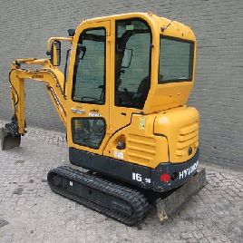 2015 Hyundai ROBEX 16-9