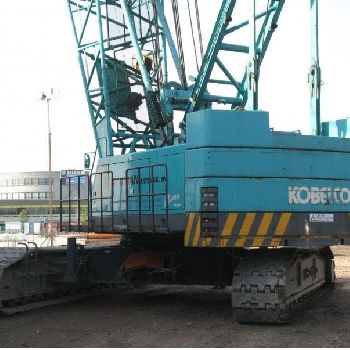 2001 KOBELCO 7100