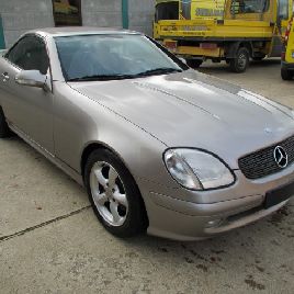2003 Mercedes-Benz SLK 200