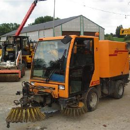 1996 Bucher CITY CAT 2000