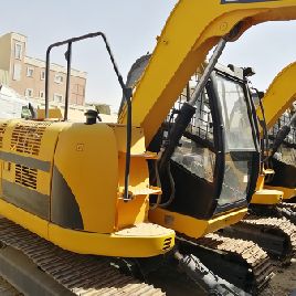 2013 JCB JS81