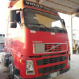2004 Volvo FH12