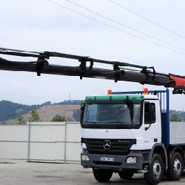 2004 Mercedes-Benz ACTROS 4144