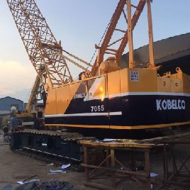 2005 KOBELCO 7055