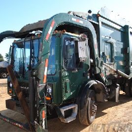 2007 MACK MR688S