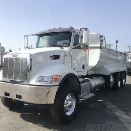 2020 PETERBILT 348