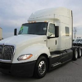 2018 INTERNATIONAL LT