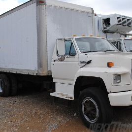 1994 FORD F900