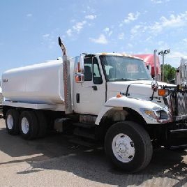 2003 INTERNACIONAL 7400