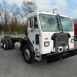2020 PETERBILT 520