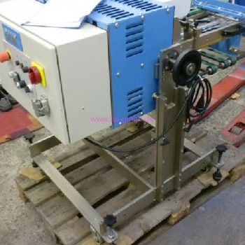 GUK ZK-500 cross-fold folder