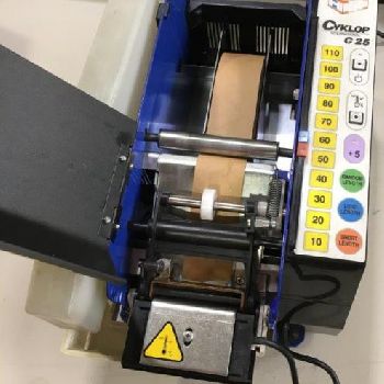 Cyklop C 25 wet tape dispenser