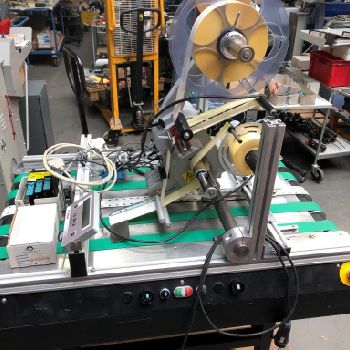 Blum AlphaCompact 120 RH label dispenser