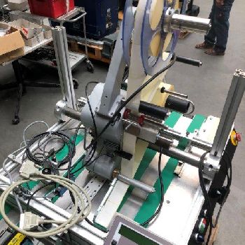 Blum AlphaCompact 120 RH label dispenser