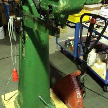 Brehmer / Polygraph 781 long arm wire stitching machine