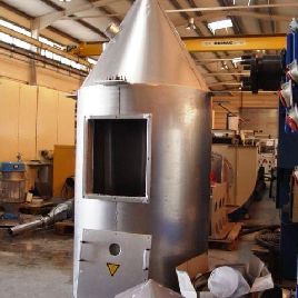 Clothes dryer for PET