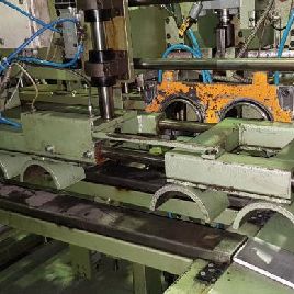 MUFFEN MACHINE IPM BA 200 ME-2F BJ.1999 / 2m