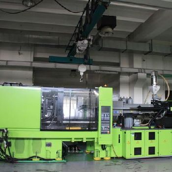 We are looking for Engel, KM, Bttenfeld, Arburg ...