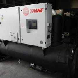 M18-4302 - Enfriador de agua