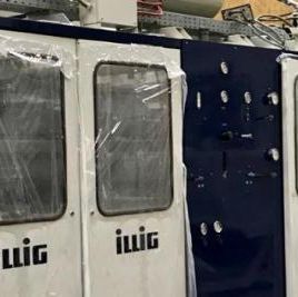 (1998 / 2019) ILLIG RDM 75K Thermoforming machine with Drinking Cup Molds 70 mm in GERMANY