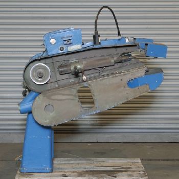 Greif Double Arm, Rear Driven, Idling Contact Roll Linisher