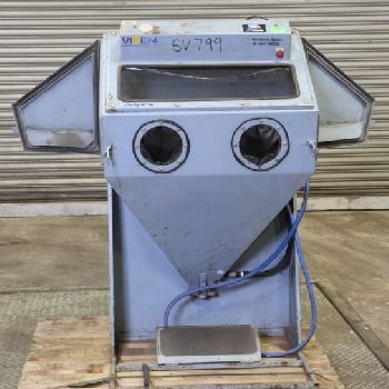 Vixen Surface Treatments VM30 Jetair Comfort Suction Venturi blast cabinet