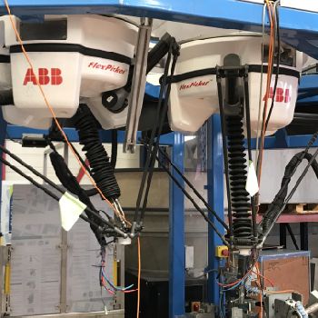 ABB IRB 360 Flexpickers with IRC5 cabinet 1000 hours only !!