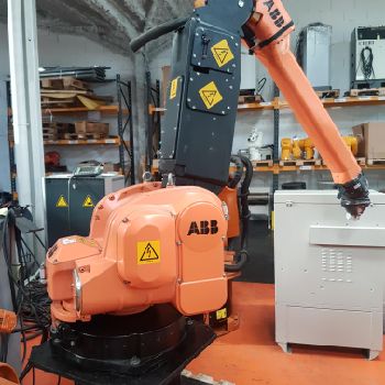 ABB IRB 5400 painting robot , 2 exemplaries, S4C cabinet