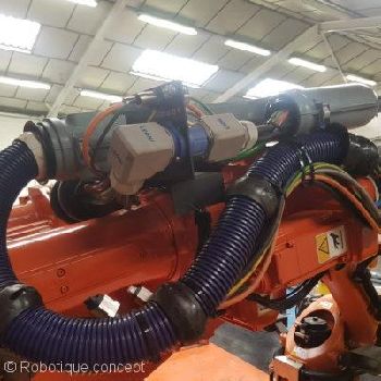 ABB IRB 6640 IRC5 very few hours, year 2010