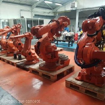 ABB IRB 6640 IRC5 very few hours, year 2010
