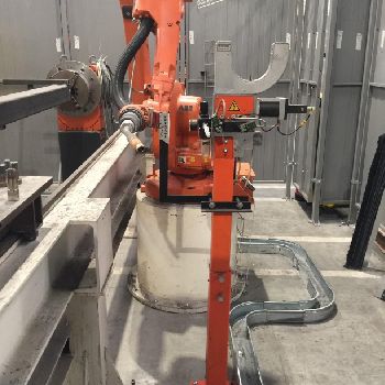 ABB cellule de soudage avec robot IRB 1600 IRC5 et poste ESAB peu d’heures