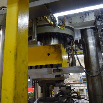 IHU plant, hydraulic 3 column press DUNKES HS 3-1500