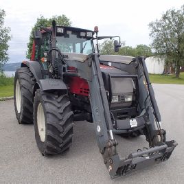 Valtra 6850