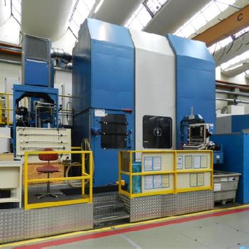 CNC carousel lathe - single column