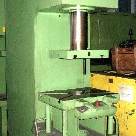 Hydraulic C-Frame (Drawing) Press ZEULENRODA PYE 40 N