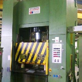 Presse hydraulique à double colonne (dessin) OEVERMANN & amp; NIEDRINGHAUS DPS 160 (CE)