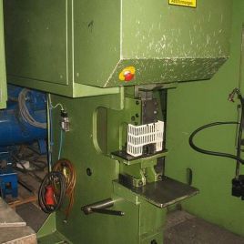 Máquina oscilante / remachadora EDEL Stanzall 403