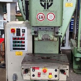 Excentrikus prés - egy oszlop MUELLER-GEFREES EXP 35 SFHK (UVV)