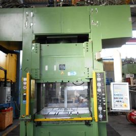 Presse hydraulique à double colonne (dessin) LAUFFER RZU 100