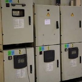 Robot KUKA KR 6/1 KRC1 with Fronius welding machine TPS 330 u. Rotational axis 7-axis robot