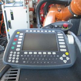 Robot KUKA KR 16 KRC2