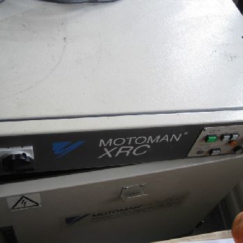 Robots Motoman Yaskawa YR-SV3-J30, XRC controller
