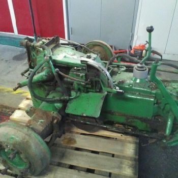 Deutz D4005 tractor tractor part dispenser disassembly vintage cars
