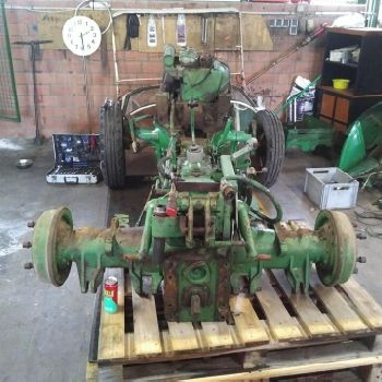 Deutz D4005 tractor tractor part dispenser disassembly vintage cars